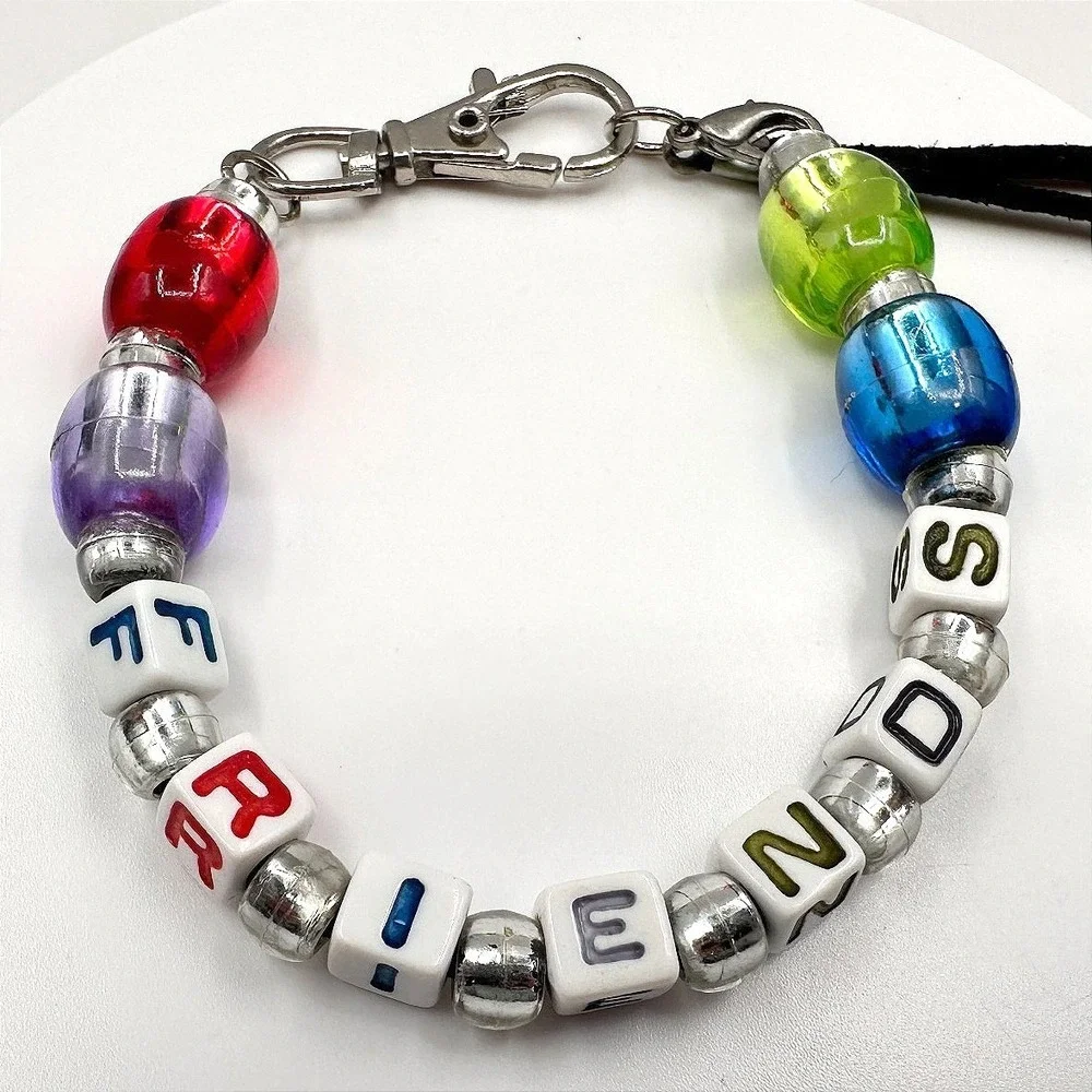Vintage Y2K Friends Cube Bracelet Acrylic Beaded Silver Tone Women's Jewelry 90s